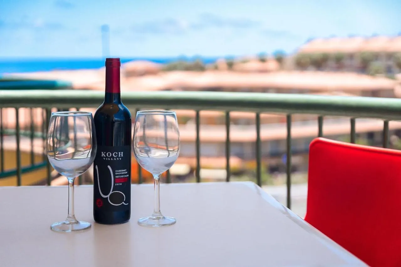 Torres Del Sol Beach Front Apartment Ph06 Los Cristianos  Los Cristianos (Tenerife)