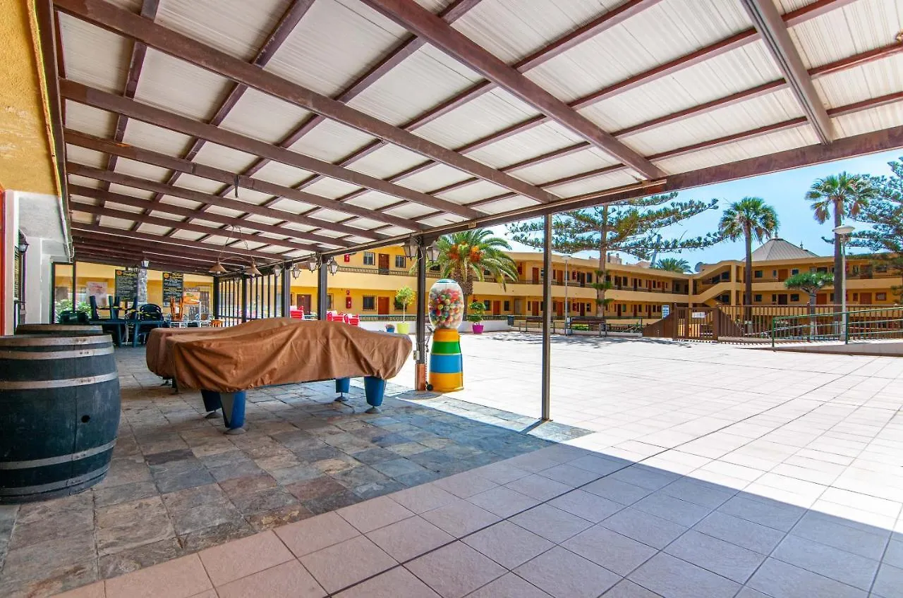 Torres Del Sol Beach Front Apartment Ph06 로스크리스티아노스 0*,