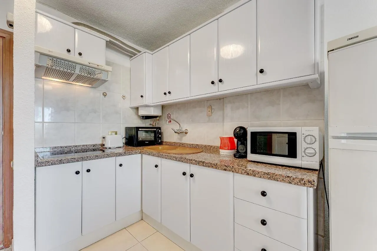 Torres Del Sol Beach Front Apartment Ph06 로스크리스티아노스